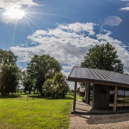 Holiday Home Uzbazes Валмиера Номер фото
