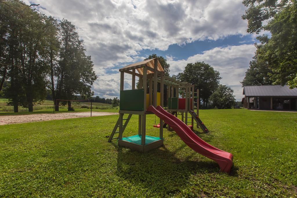 Holiday Home Uzbazes Валмиера Номер фото